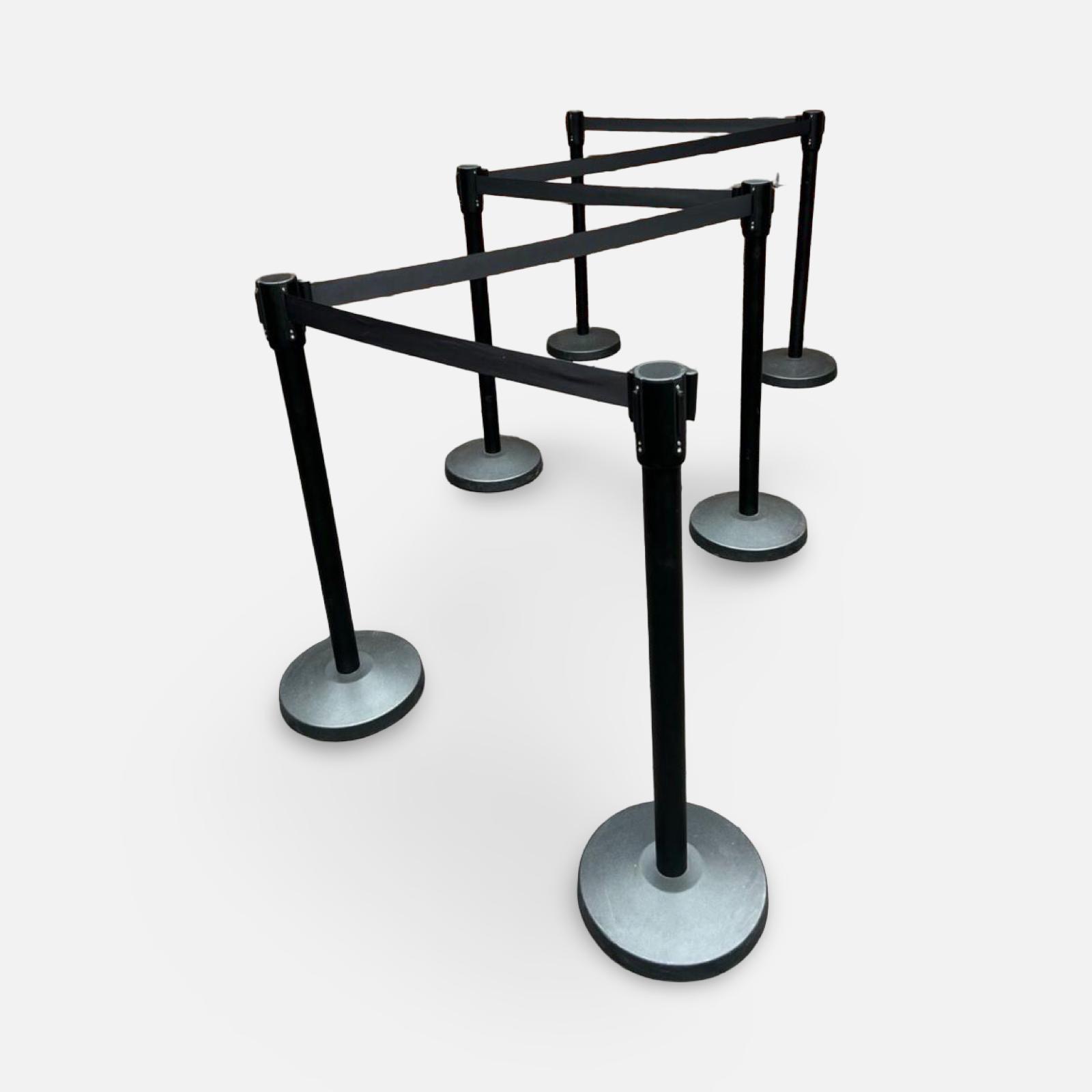 Personenleitsystem Absperrpfosten Absperrung