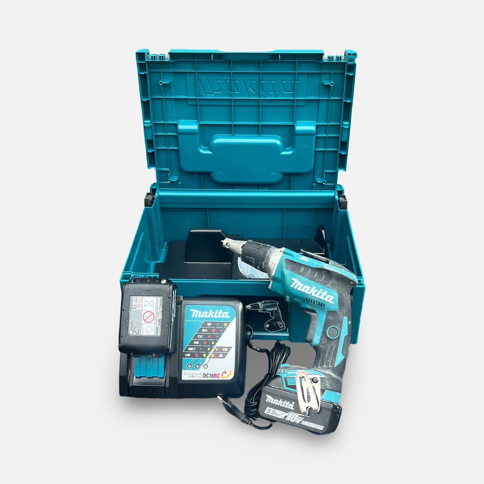 Trockenbauschrauber Makita DFS452RTJ